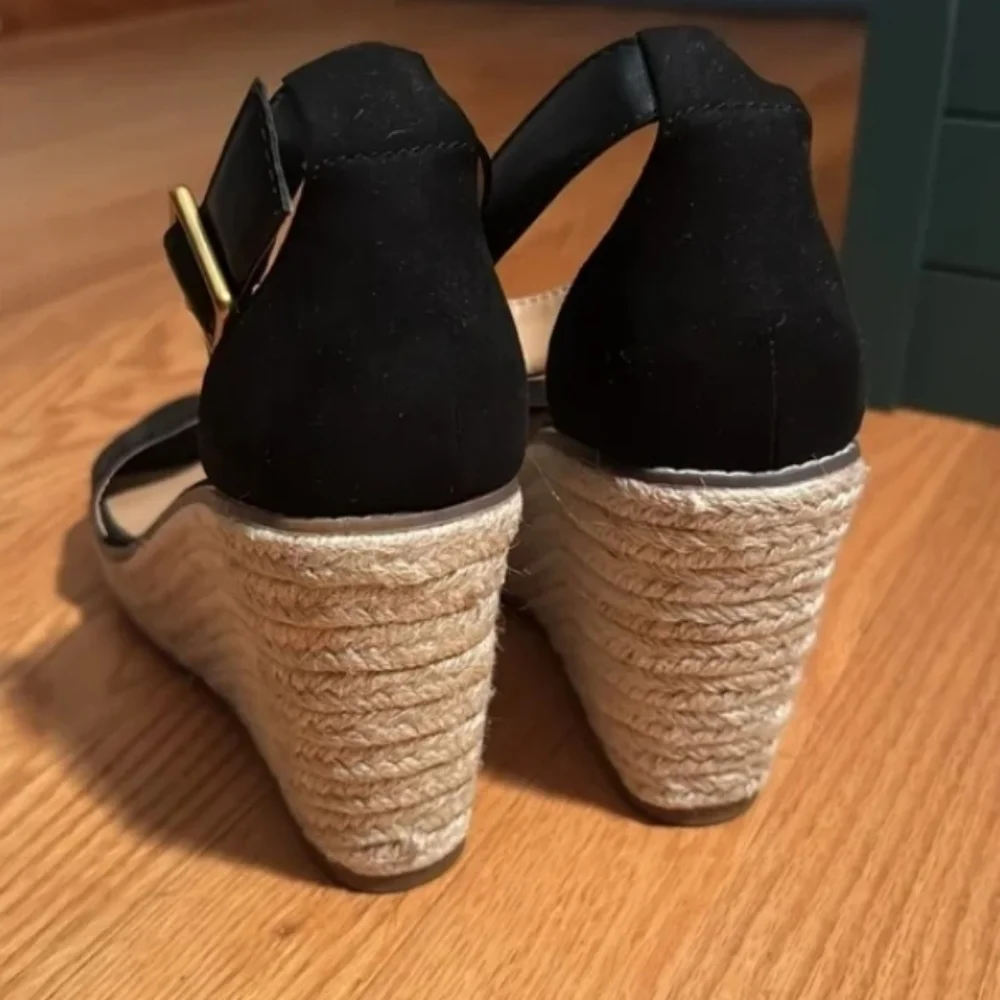 Wedges - Picture 5 of 6